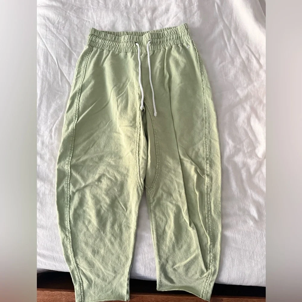 Out From Under Sage Green Sweatpants Small Petite - Picture 2 of 5